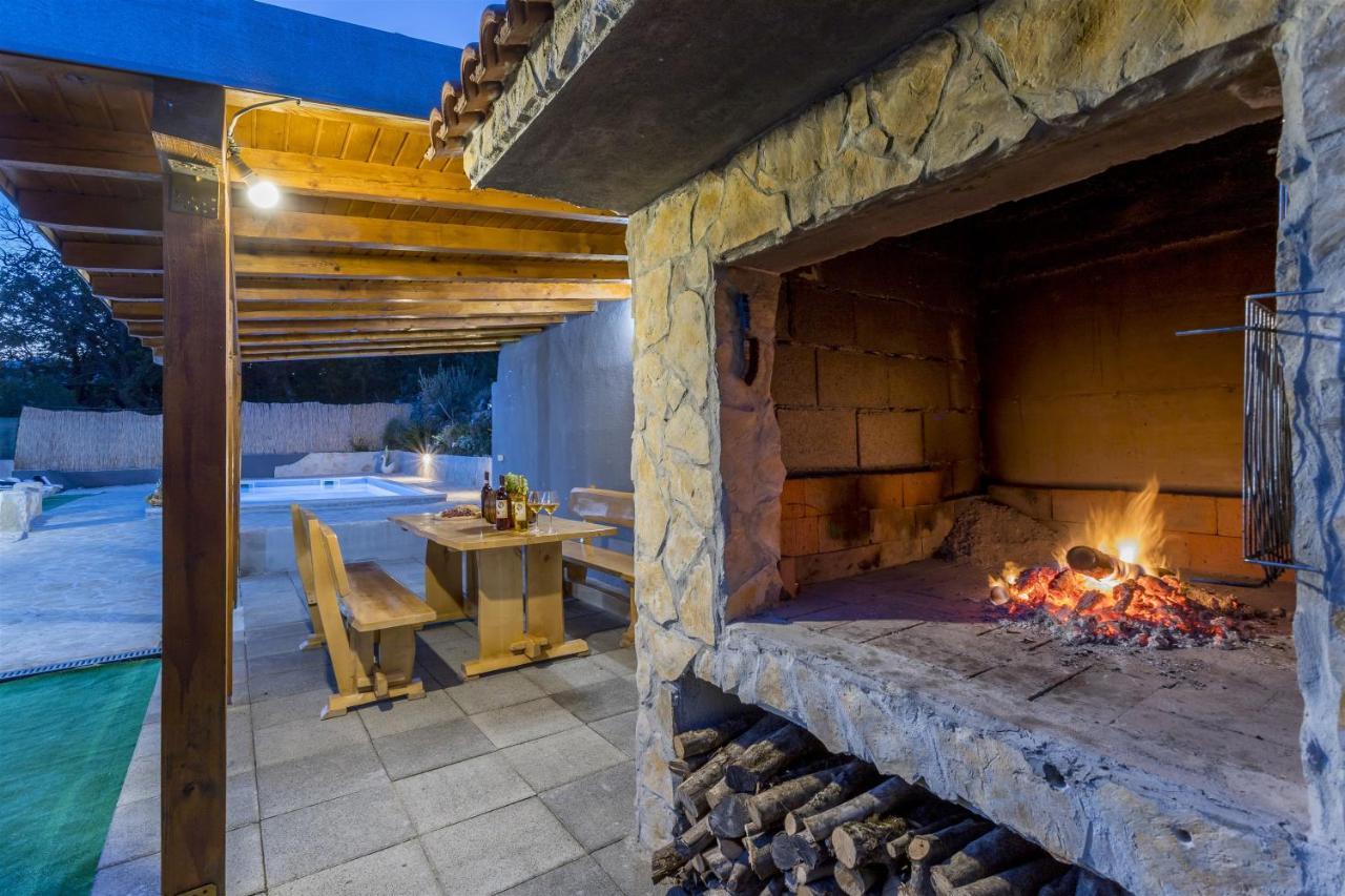 Kučiće Holiday Home Dijamant מראה חיצוני תמונה